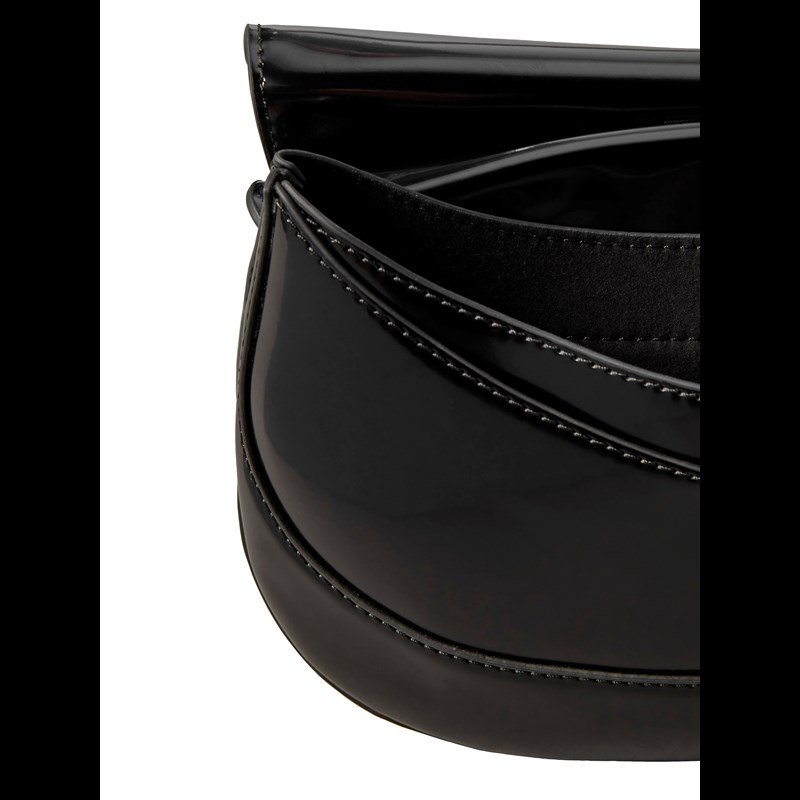 Calvin Klein Skuldertaske Engraved Linked Sort 4