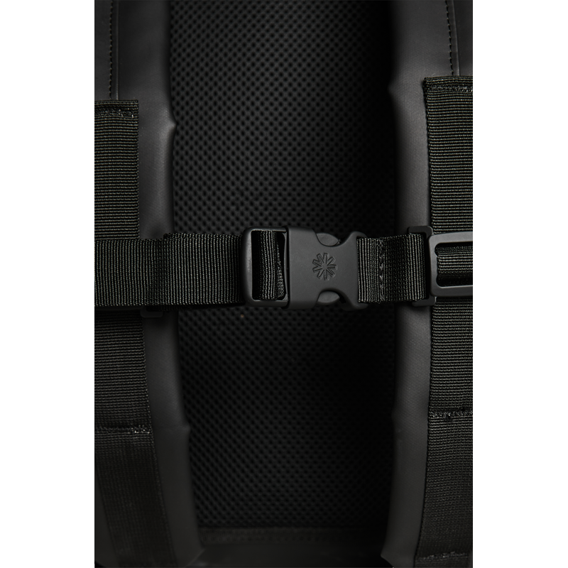 RAINS Rygsæk Velcro Rolltop Backpack Sort 15" 7