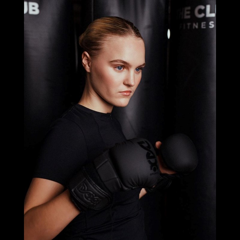 Sofie Schnoor Träningströja CarlySPO Svart Str L 2
