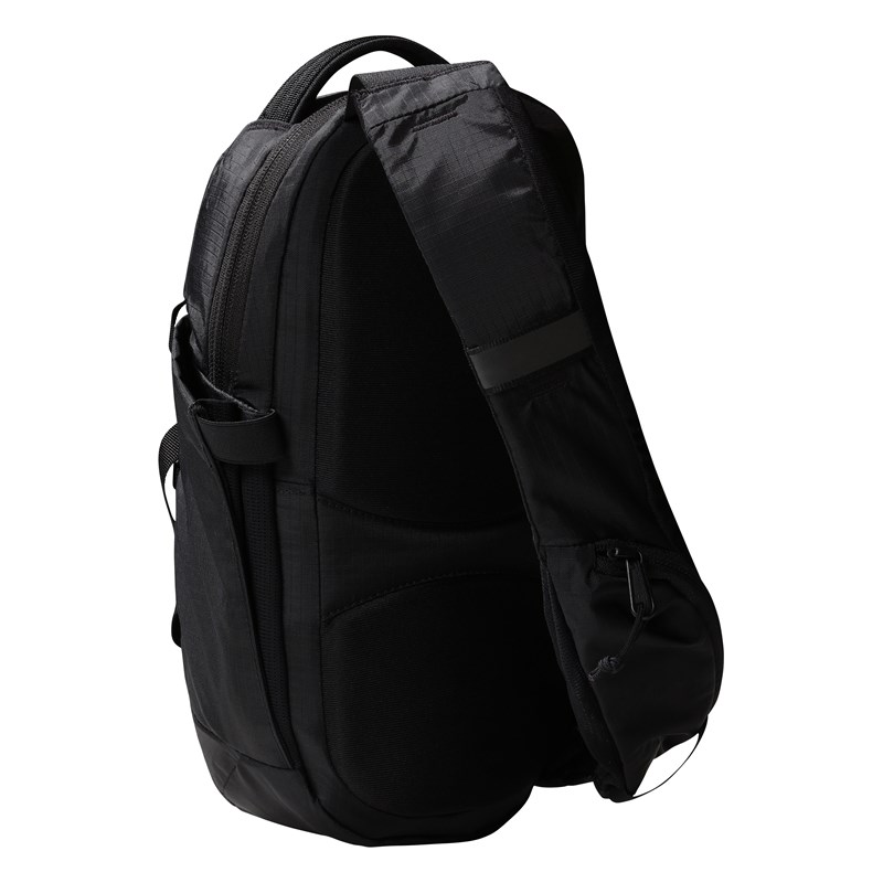The North Face Sling Bag Borealis Svart 2