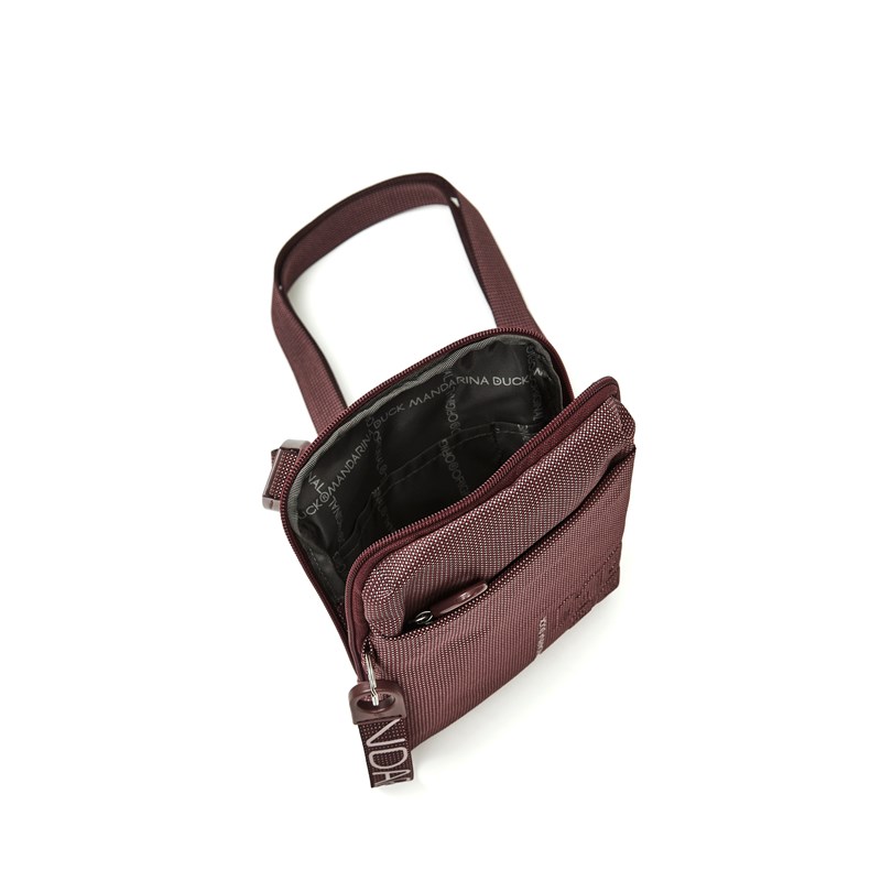 Mandarina Duck Crossbody MD20 Plommon 4