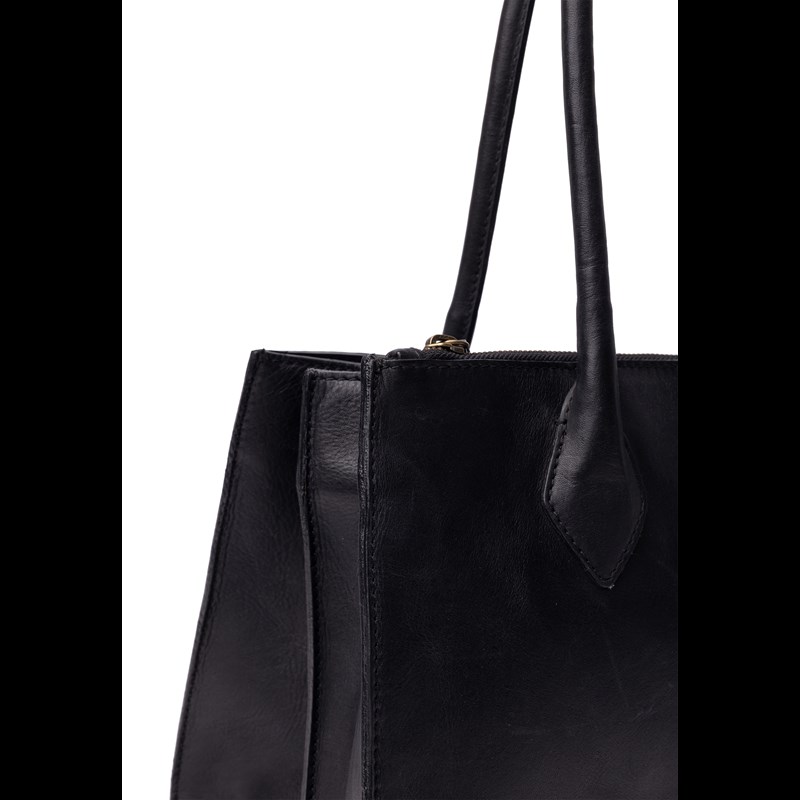 RE:DESIGNED Skuldertaske Ora Small Sort 4