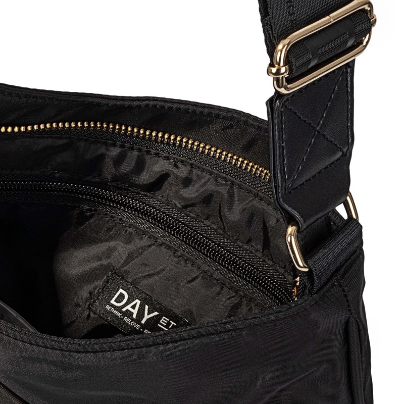 DAY ET Crossbody Day RE-Logo Essentia Sort 2