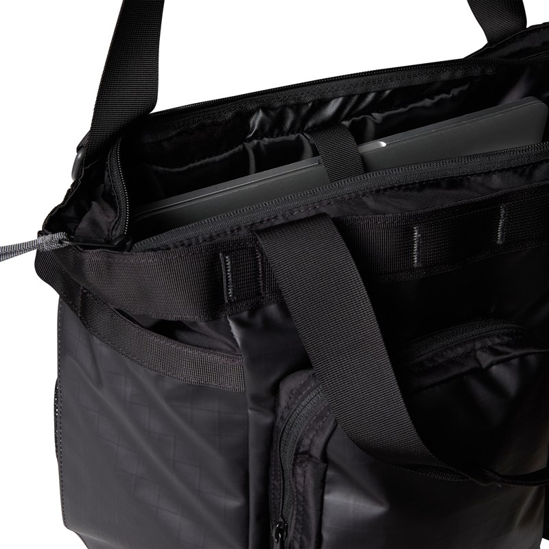 The North Face Skuldertaske Base Camp Voyager Sort 5