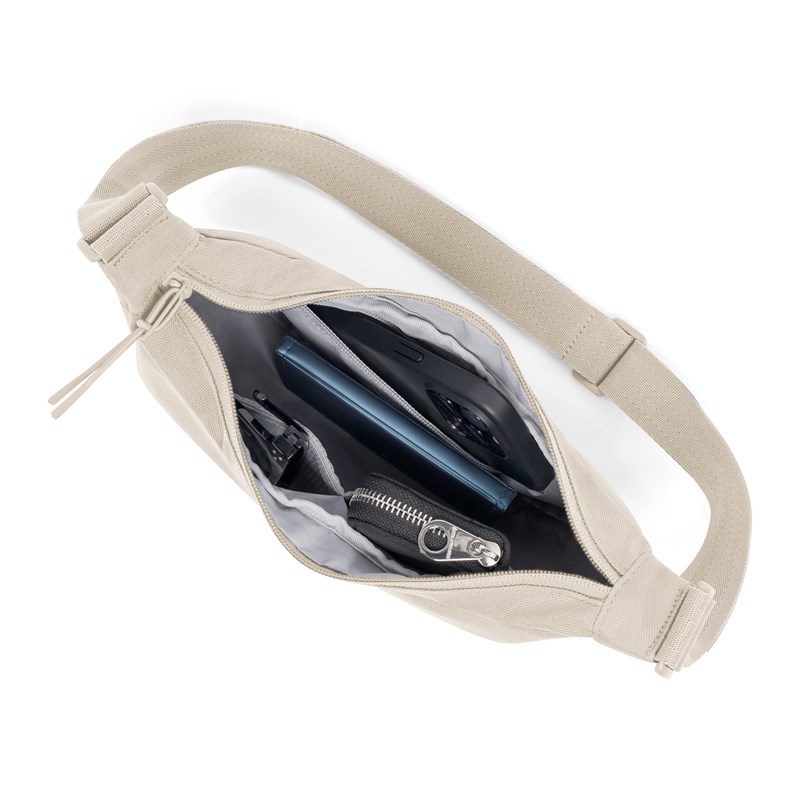 Johnny Urban Crossbody Ally S  Sand 7