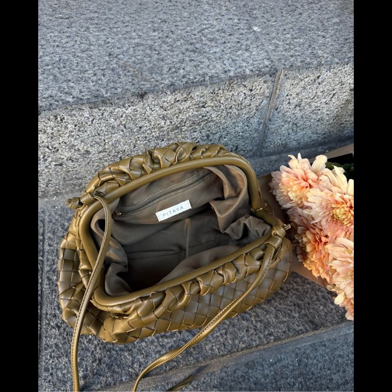PITAYA Clutch Aya Large  Oliven Grøn 3