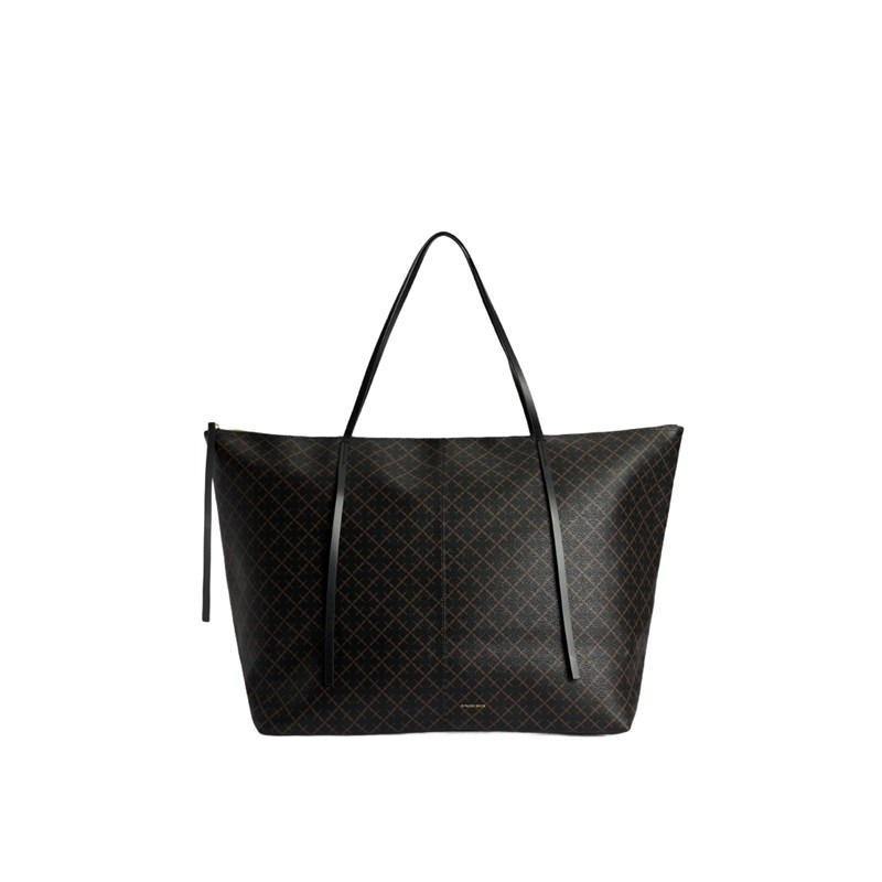 By Malene Birger Shopper Leesa Brun