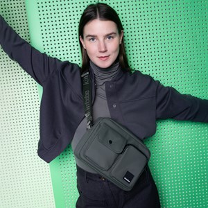 Kintobe Crossbody Miles Mörkgrön alt image