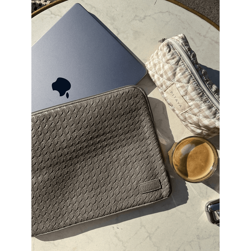 PITAYA Computer Sleeve Charlotte Lysegrå 13" 2
