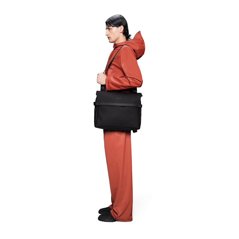 RAINS Axelväska Messenger OTG W3 Svart 14" 6