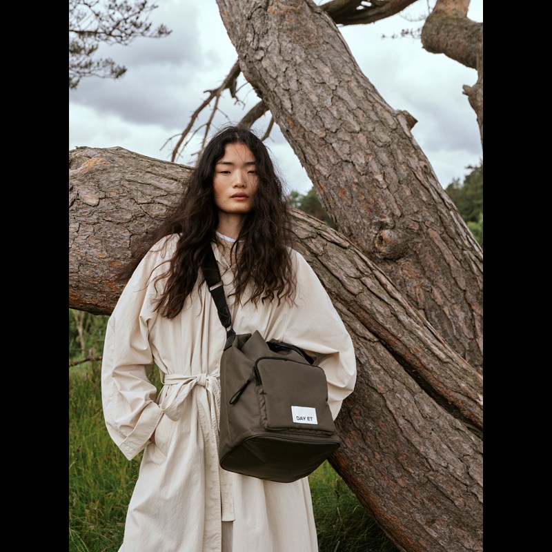 DAY ET Bucket Bag Day GW RE-S  Grøn 2