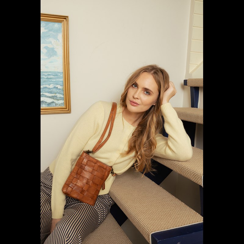 RE:DESIGNED Crossbody Noor Small Brun 2