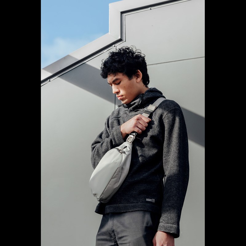 Orbitkey Crossover Urban Plus Lysegrå 3