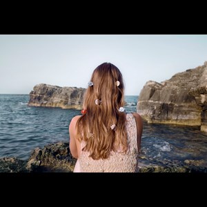 Maanesten Hårklämma Rohi Röd alt image