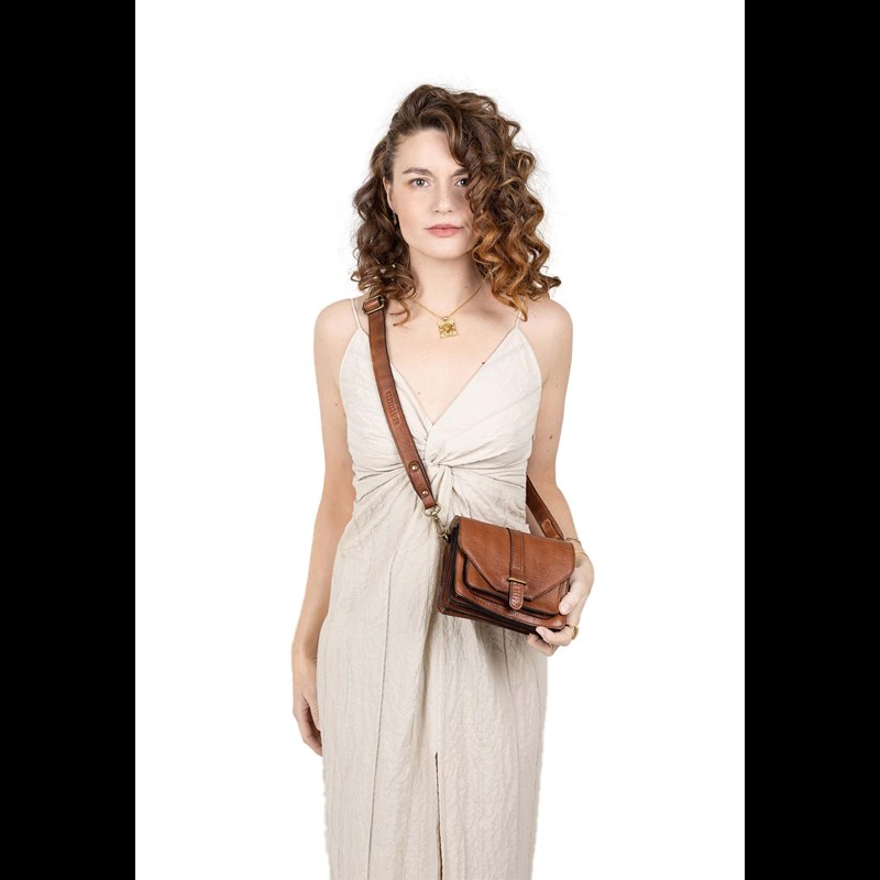 RE:DESIGNED Crossbody Dalila Small Urban Brun 2