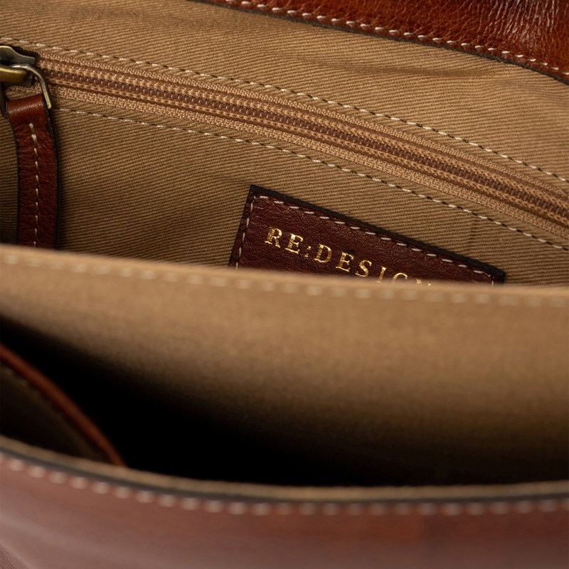 RE:DESIGNED Crossbody Milli Big Cognac 6