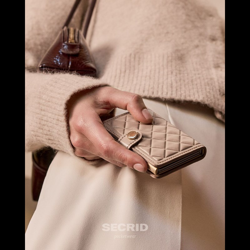 Secrid Korthållare Mini Wallet Emboss Vit 2