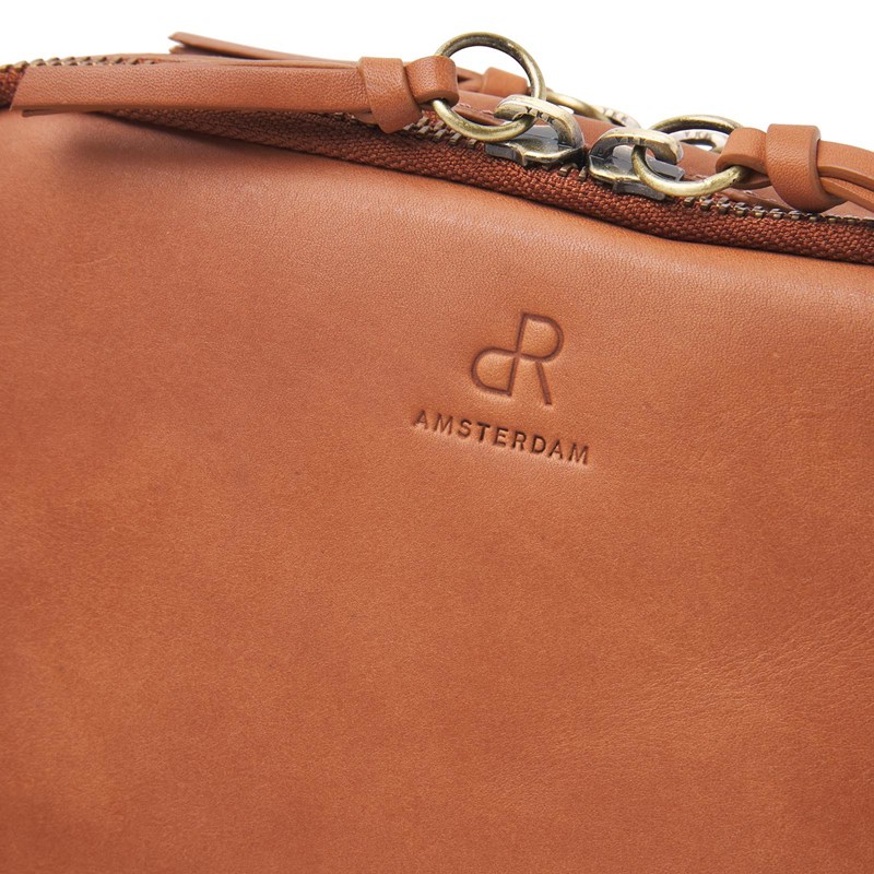 dR Amsterdam Crossbody Kamel 4