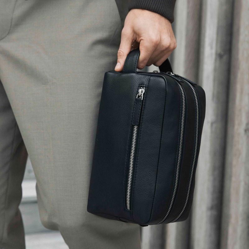 MARKBERG Toilettaske Everestmbg  Sort 2