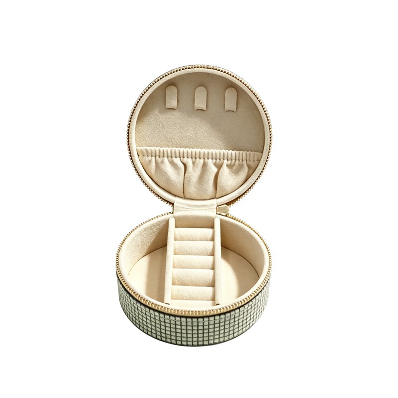 Conmé Smykkeskrin Olivia rundt Beige Tern 2