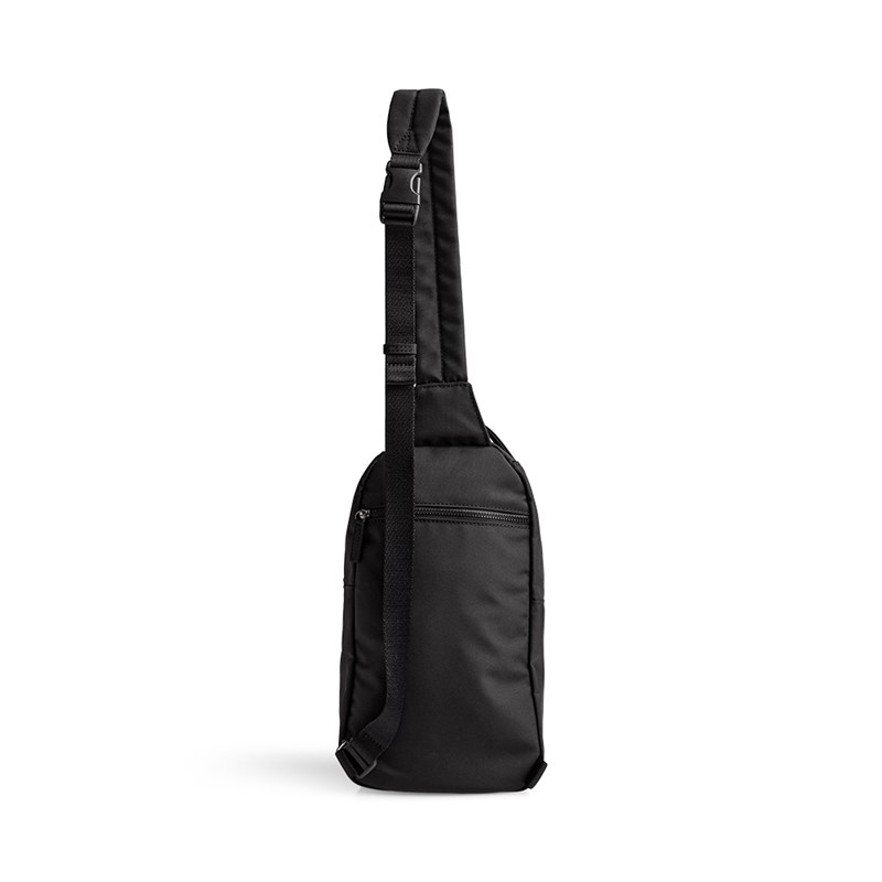 MARKBERG Sling Bag Trek Svart 4