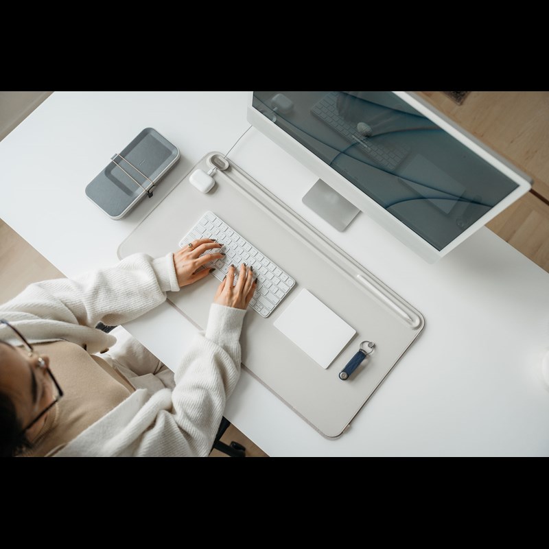 Orbitkey Skriveunderlag Organiser M Grå 2