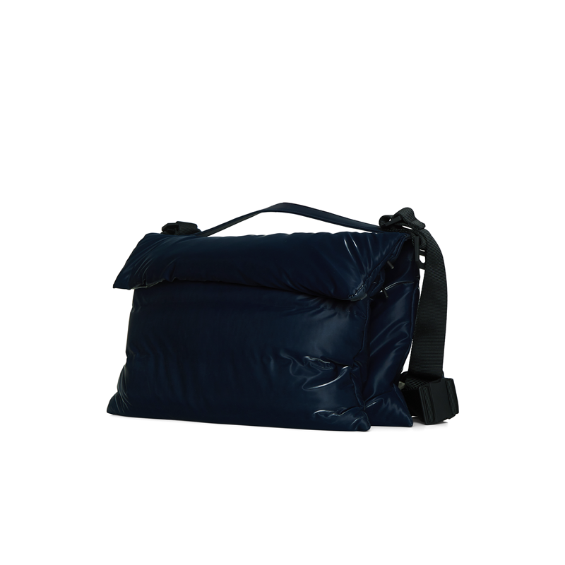RAINS Crossbody Loop Bag M. blå 3