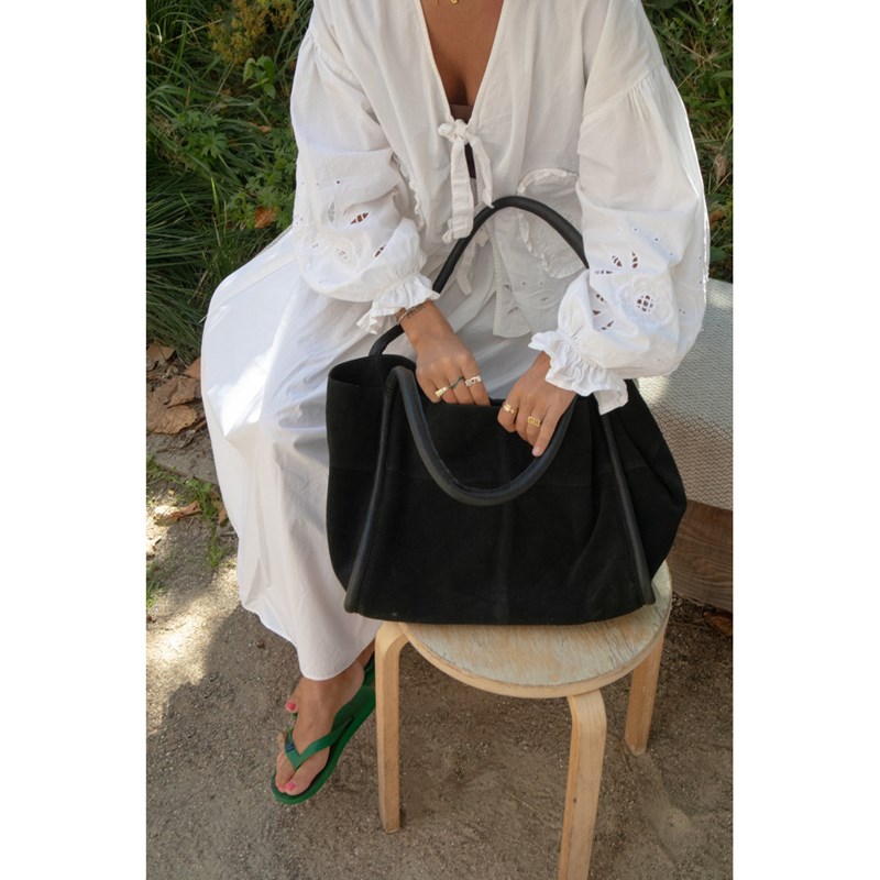 RE:DESIGNED Axelväska Meno Svart 2