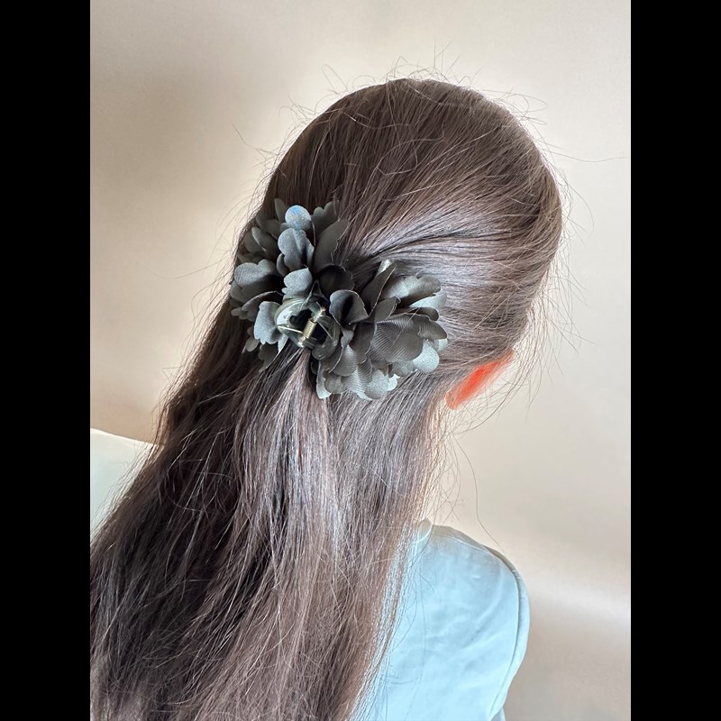 Conmé Hårklemme Lea Big Flower M. Brun 2