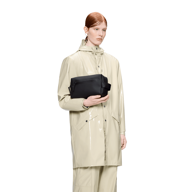 RAINS Toilettaske Zip W3 Sort 5