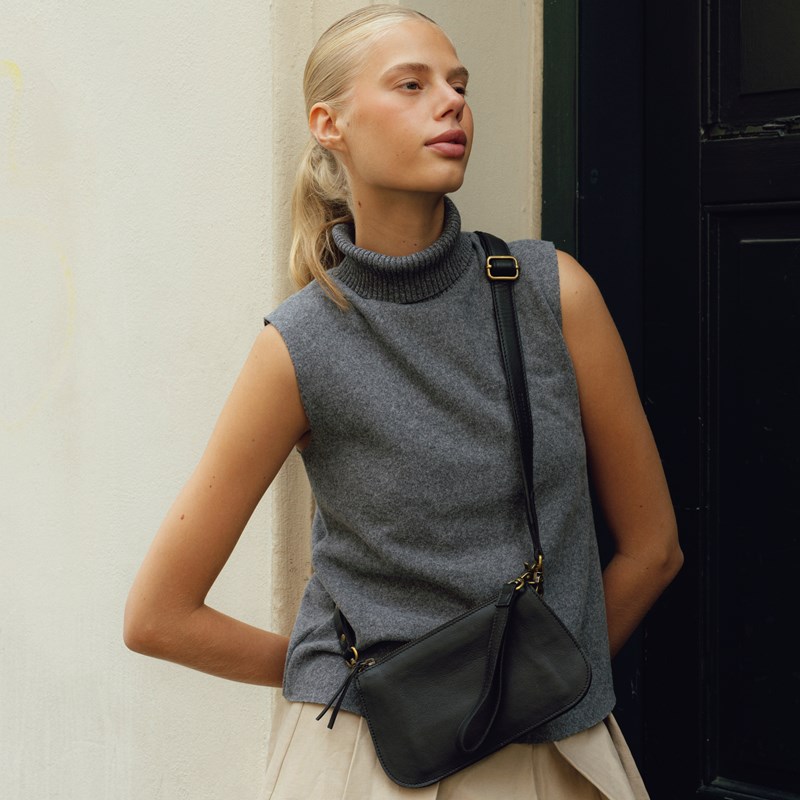 RE:DESIGNED Crossbody Myn Small Sort 7