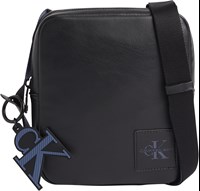 Calvin Klein Crossover Svart 1