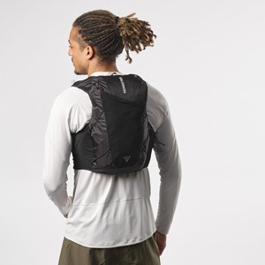 Salomon Löparväst Active Skin 12 Str S Svart alt image