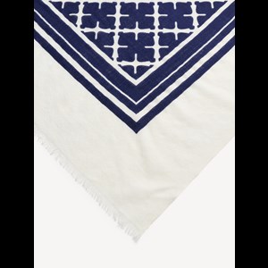 By Malene Birger Scarf Cornelis M. blå alt image