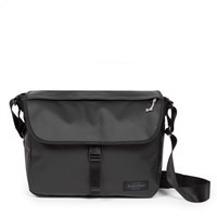 Eastpak Axelväska Delegate + Svart/mörk 17" 1