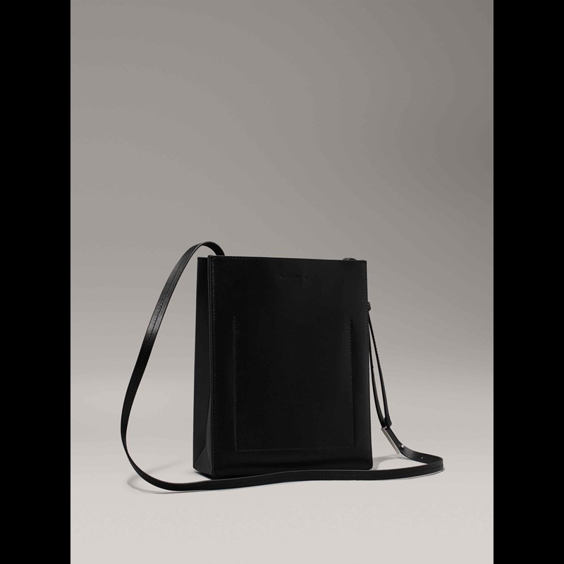 Calvin Klein Crossbody Hero Svart 6