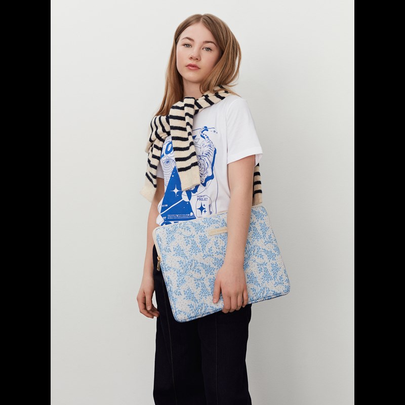 Sofie Schnoor Computer sleeve Blå blomma 14" 2