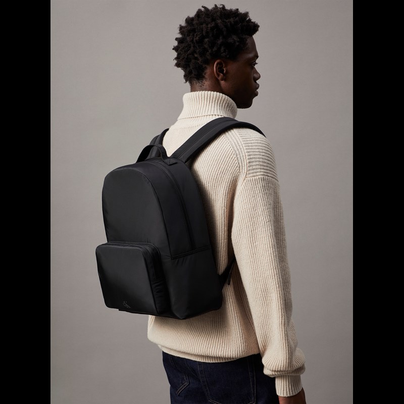 Calvin Klein Ryggsäck Svart 17" 2