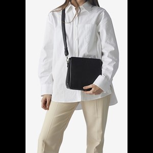 Adax Axelväska Sia Cormorano Svart alt image