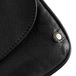 Depeche Clutch Svart
