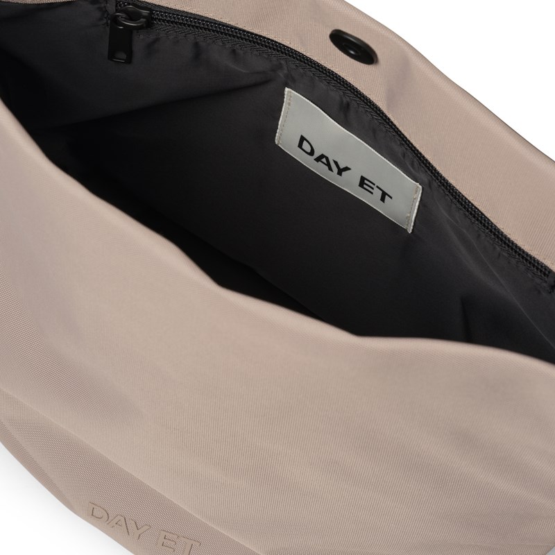 DAY ET Crossbody Day Tonal Tall Ljusgrå 3