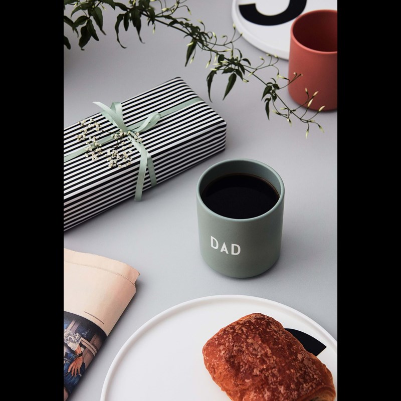 Design Letters Favoritkop Dad Grøn 3