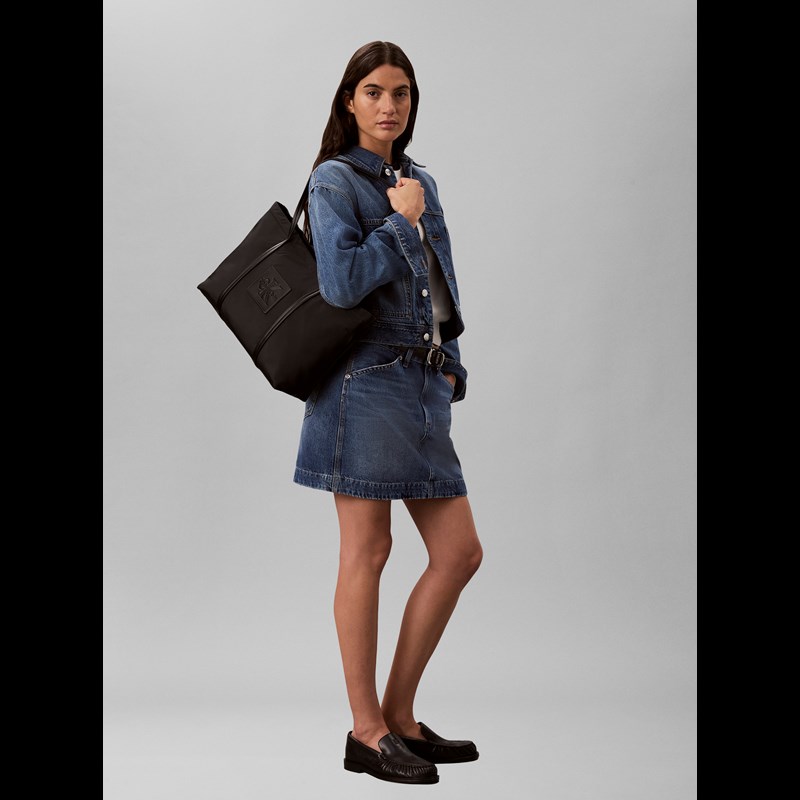 Calvin Klein Shopper Medium Monologo Sort 2