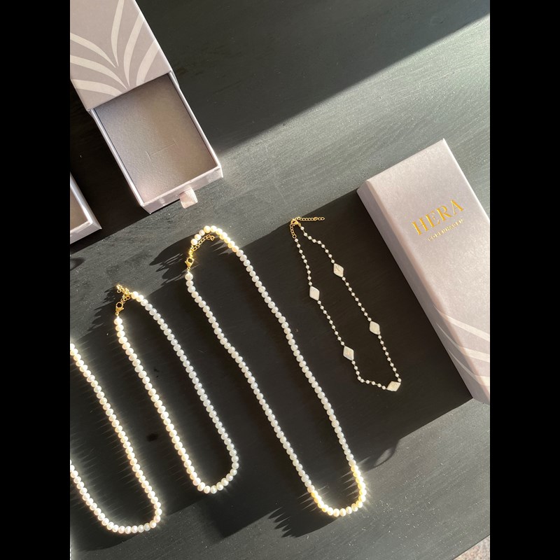 HERA Halskæde Heloise Hvid 5