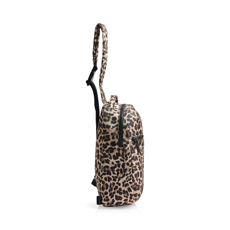 MARKBERG Sling Bag Trek Leopard 3