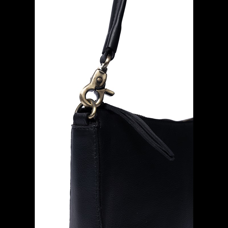 RE:DESIGNED Skuldertaske Nada Sort 3