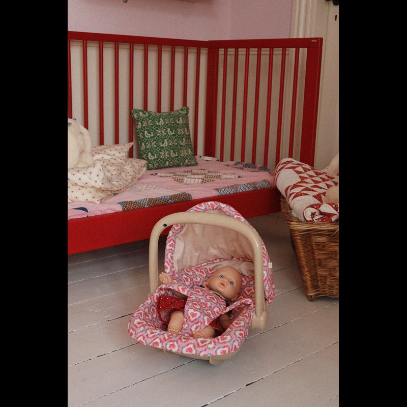 Konges Sløjd Docka Fraise Röd