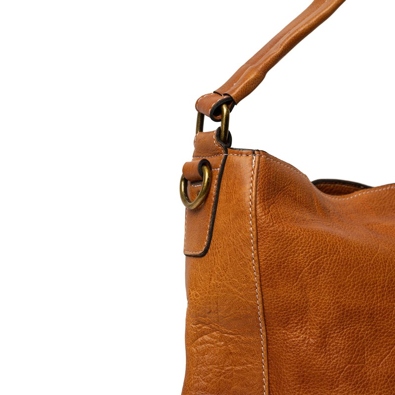 RE:DESIGNED Skuldertaske Lise Big Cognac 4