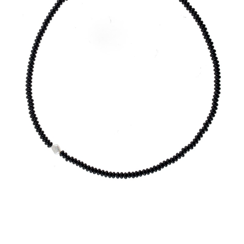By Stær Halsband Anitta Svart 1