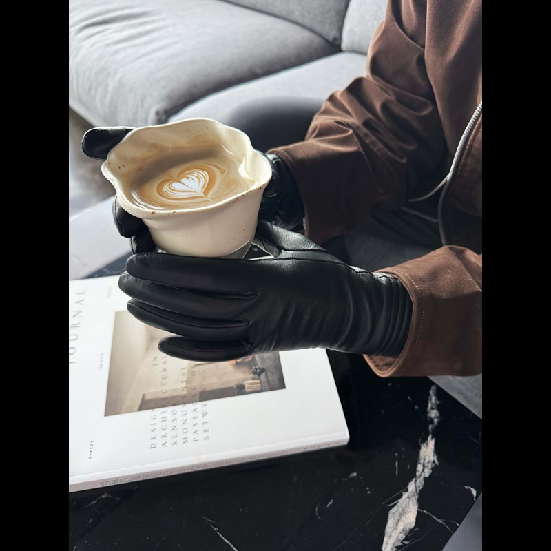 MARKBERG Handske Andrea Svart Str 8 6